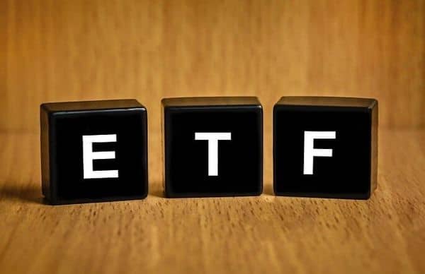 با شایعه بخر، با خبر بفروش؛ احتمال کاهش قیمت بیت کوین پس از عرضه ETF