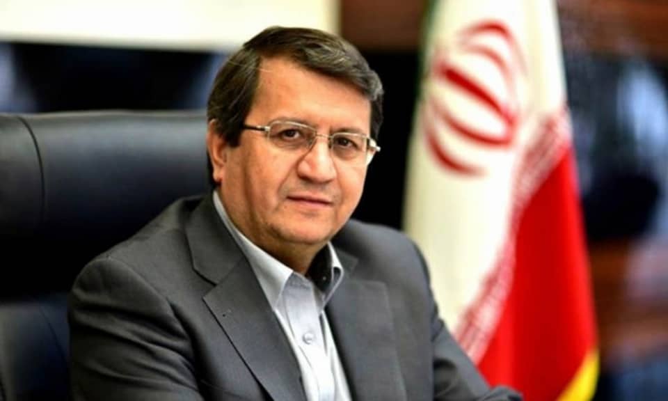 همتی: بازگشت ایران به لیست سیاه FATF مشکلی برای نرخ ارز ایجاد نمی‌کند

