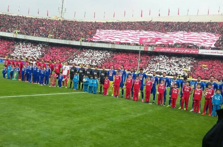 عرضه اولیه استقلال و پرسپولیس چه شد؟

