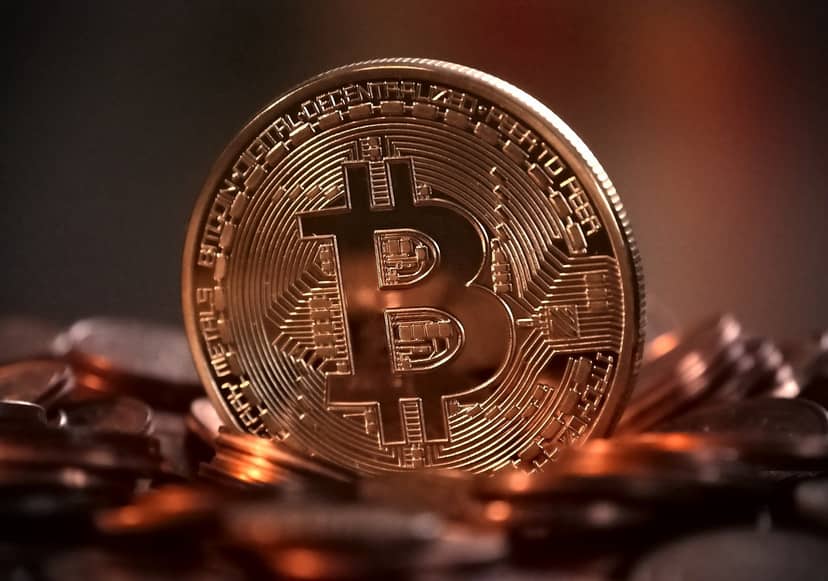 چرا باید حداقل ۰.۰۰۲۵ بیت کوین داشته باشید؟
