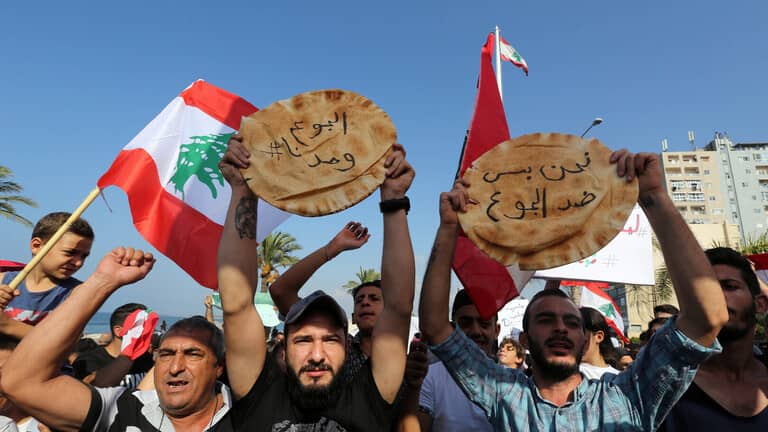 ارزش پول لبنان در ده روز بیش از ۵۰ درصد کاهش پیدا کرده است؛ برابر با یک ساتوشی!