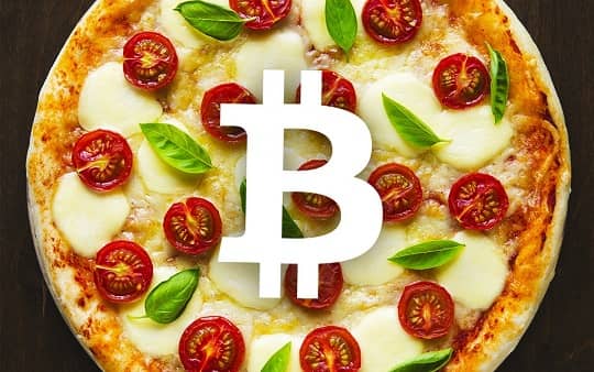 روز پیتزای بیت کوین مبارک؛ داستان دو پیتزا با ارزش ۹,۰۰۰ میلیارد تومان!